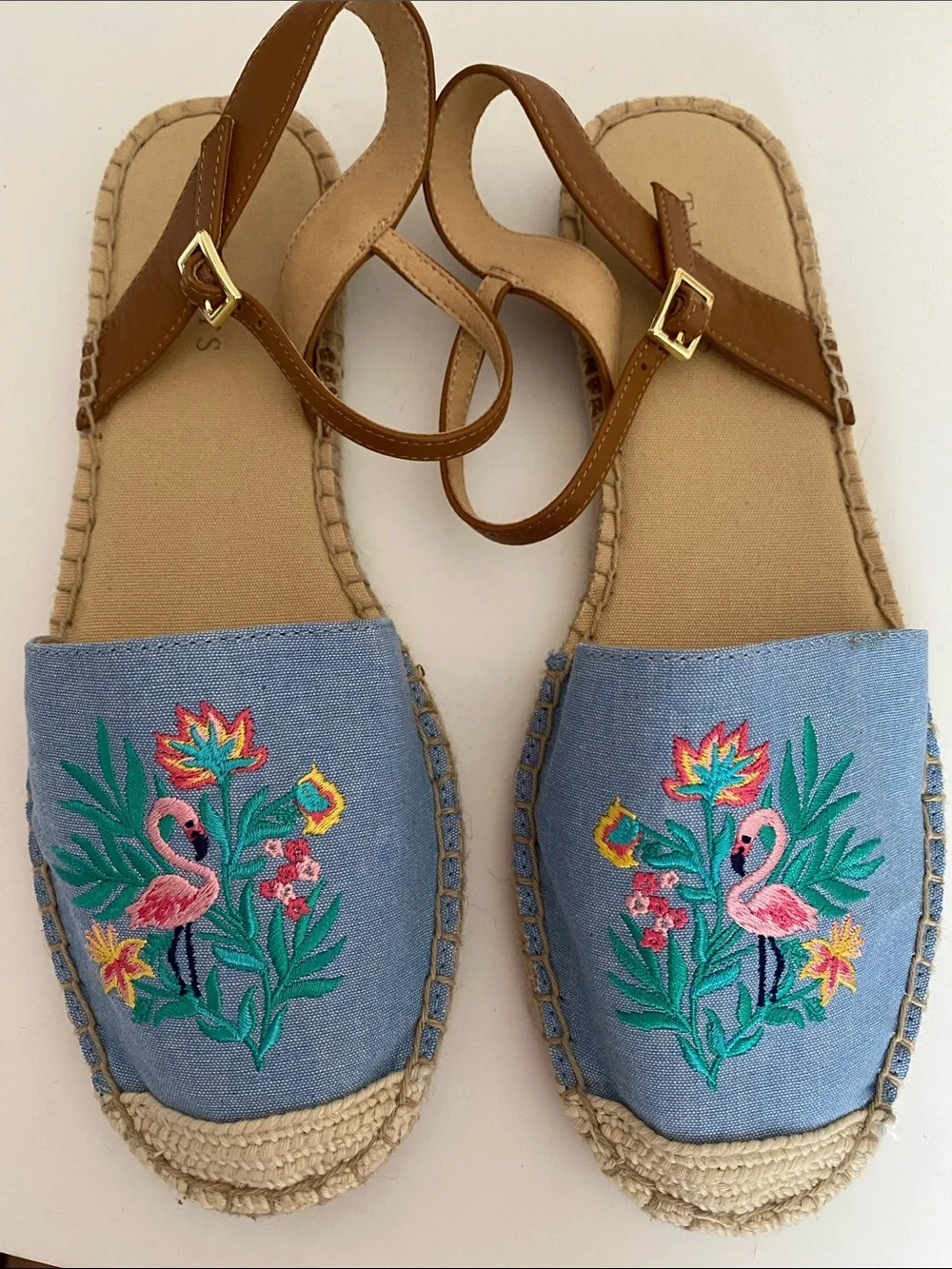 NWOT Talbots Flamingo Chambray espadrilles Size 9